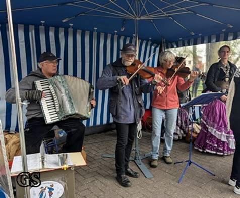 PXL_20250420_093124004--